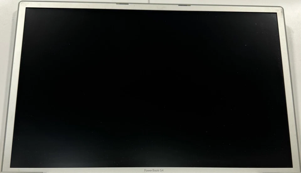 ✅ PowerBook G4 17" 2004 A1085 DISPLAY LCD SCREEN SILVER Grade A- ✅ - Image 2 of 4