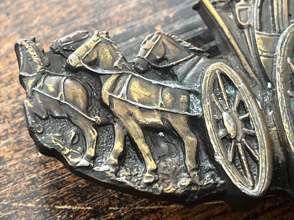 Vintage 1979 BERGAMOT Western Belt Buckle Stage Coach Rodeo Retired Collectible - Image 2 of 4