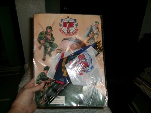 International GI JOE II Collector's Convention Flag set-NIP