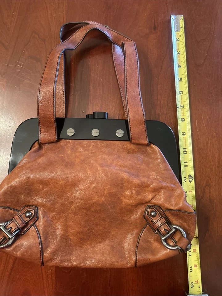 Cartera de cuero con espejo Tracy Reese New York Foto 2 de 4