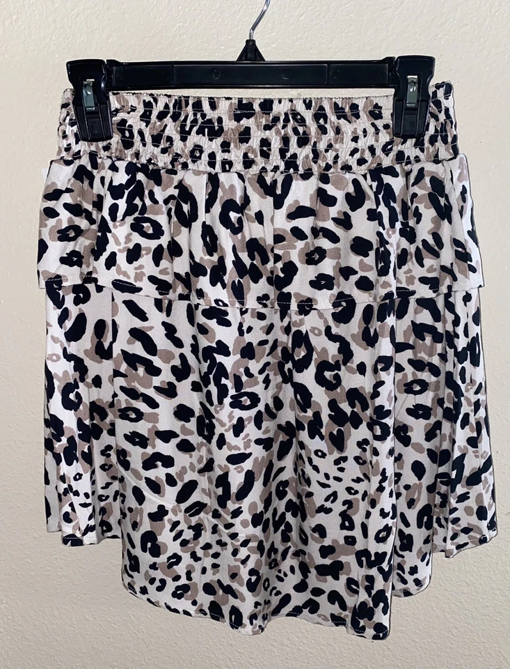 Falda Jessica Simpson para niñas nueva con etiquetas talla 12 estampado de leopardo Foto 2 de 3