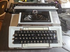 smith corona coronamatic 2200 Model 8E (Turns on but Keys Sticking, missing 1) thumbnail