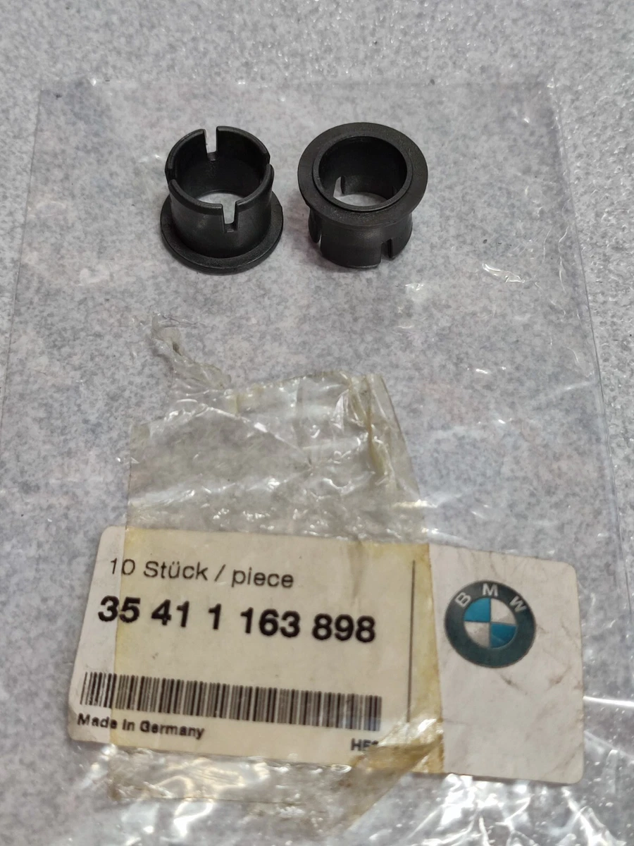 BMW E46 accelerator pedal bushings (2) D=14,2mm !!NEW!! GENUINE 