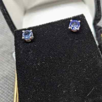 14k Gelbgold 0,75ct EA Solitär Ohrstecker wunderschön dunkler Tansanit Neu mit Etikett