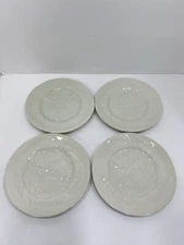 Lot Of 4 Williams Sonoma Embossed FIG & LEAVES Pale Green Salad Dessert Plates