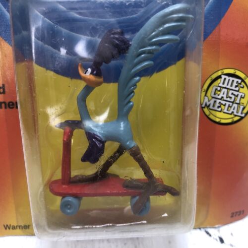 Looney Tunes ERTL Road Runner Die-Cast Metal Collectible Figure - Picture 2 of 3