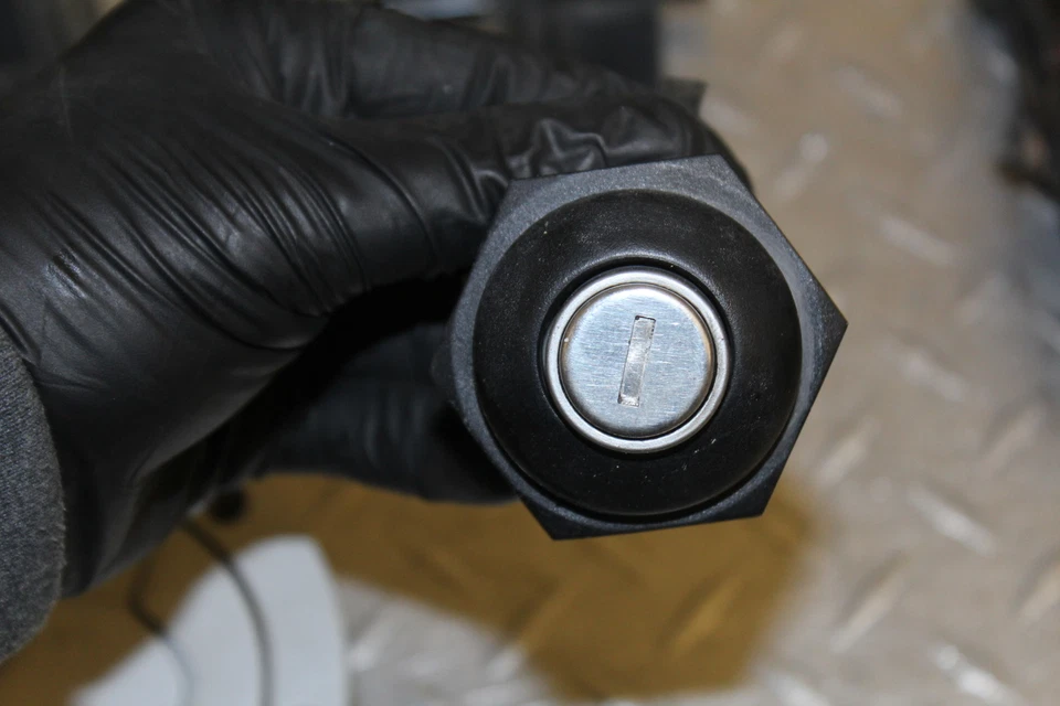 BMW R1150RT-P R1150RT 2002 juego de llaves de encendido de policía con tapa de gasolina y bloqueo de asiento Foto 4 de 4