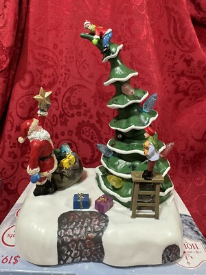 Holiday Decorating  The Tree  Lights Up Plays 8 Carols New