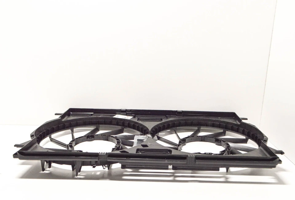 AUDI Q7 4M MK2 Engine Cooling Fan Shroud 8W0121207C NEW GENUINE - Image 4 of 4