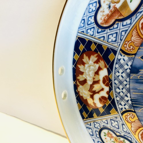 Unique Vintage Japanese Imari HANGING Plate, 2 Holes on Each Side for a Silk Cor - Picture 3 of 10