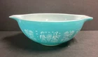 Pyrex ~ Amish Butterprint ~ 444  Turquoise ~ Cinderella Mixing Bowl 4 Qt.