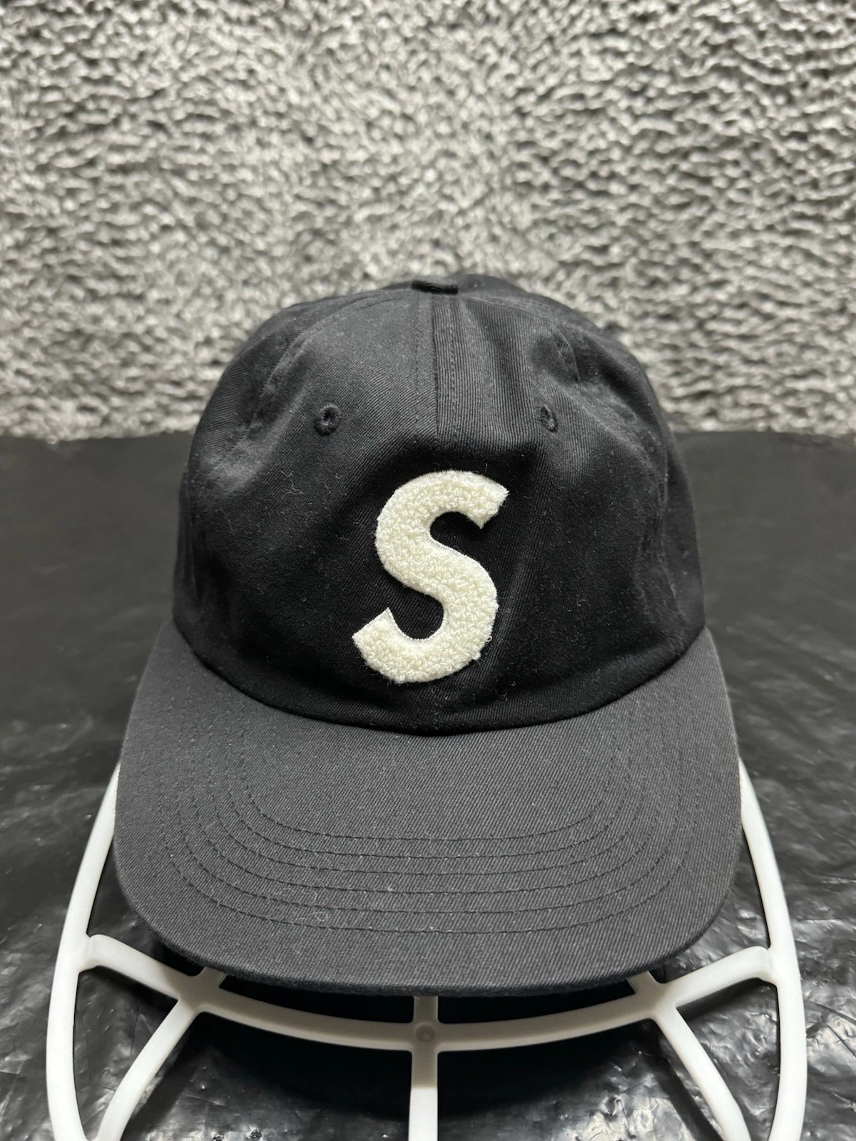Chapeau 6 panneaux Supreme Wool S logo FW19