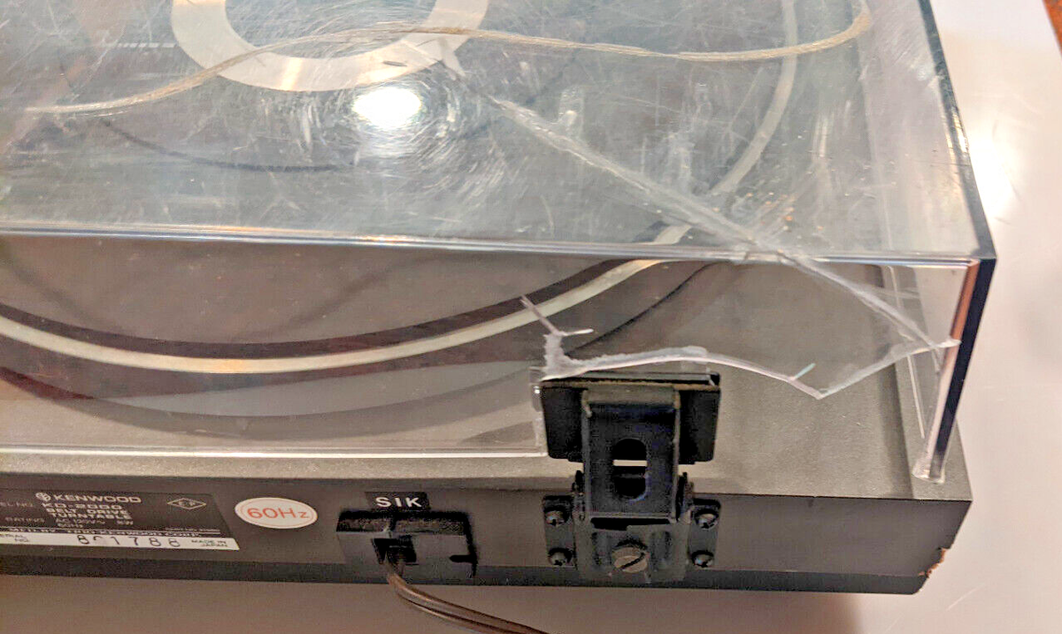 Kenwood KD-2000 Vintage Automatic Return Belt Drive Turntable