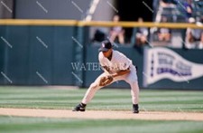 EY672 Walt Weiss Colorado Rockies Baseball 8x10 11x14 16x20 Photo