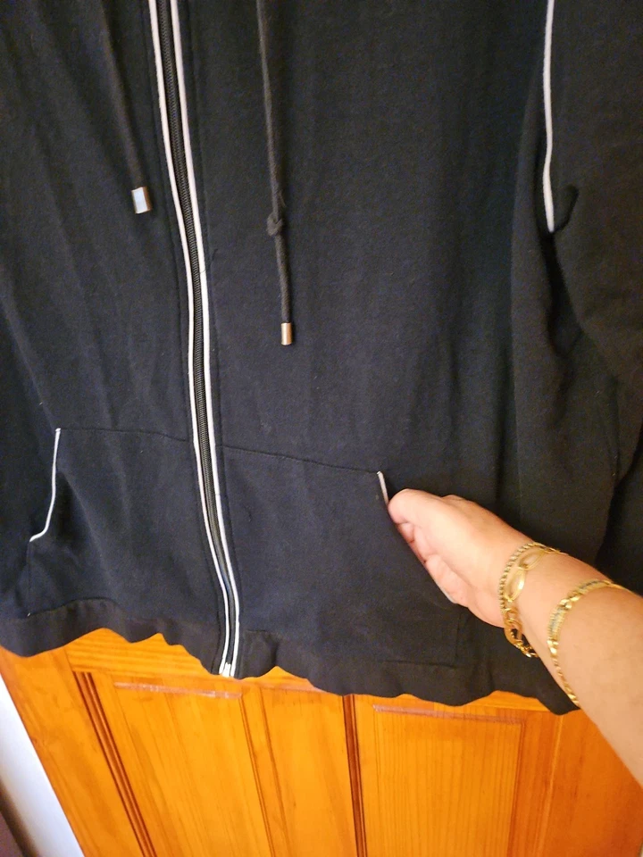 Onque Woman Casuals Hoodie Jacket Full Zip Black Striped Pockets Size 2X  - Image 4 of 4