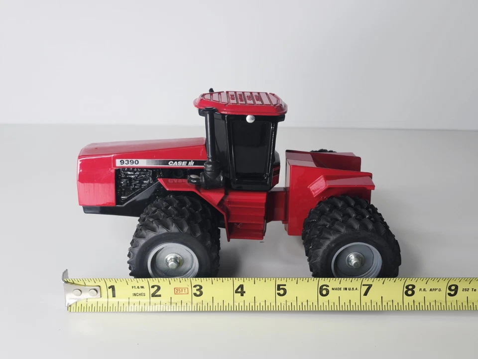 Scale Models - Collector Edition - Case IH 9390 Tripples Tractor - 1:32 Diecast - Image 2 of 4