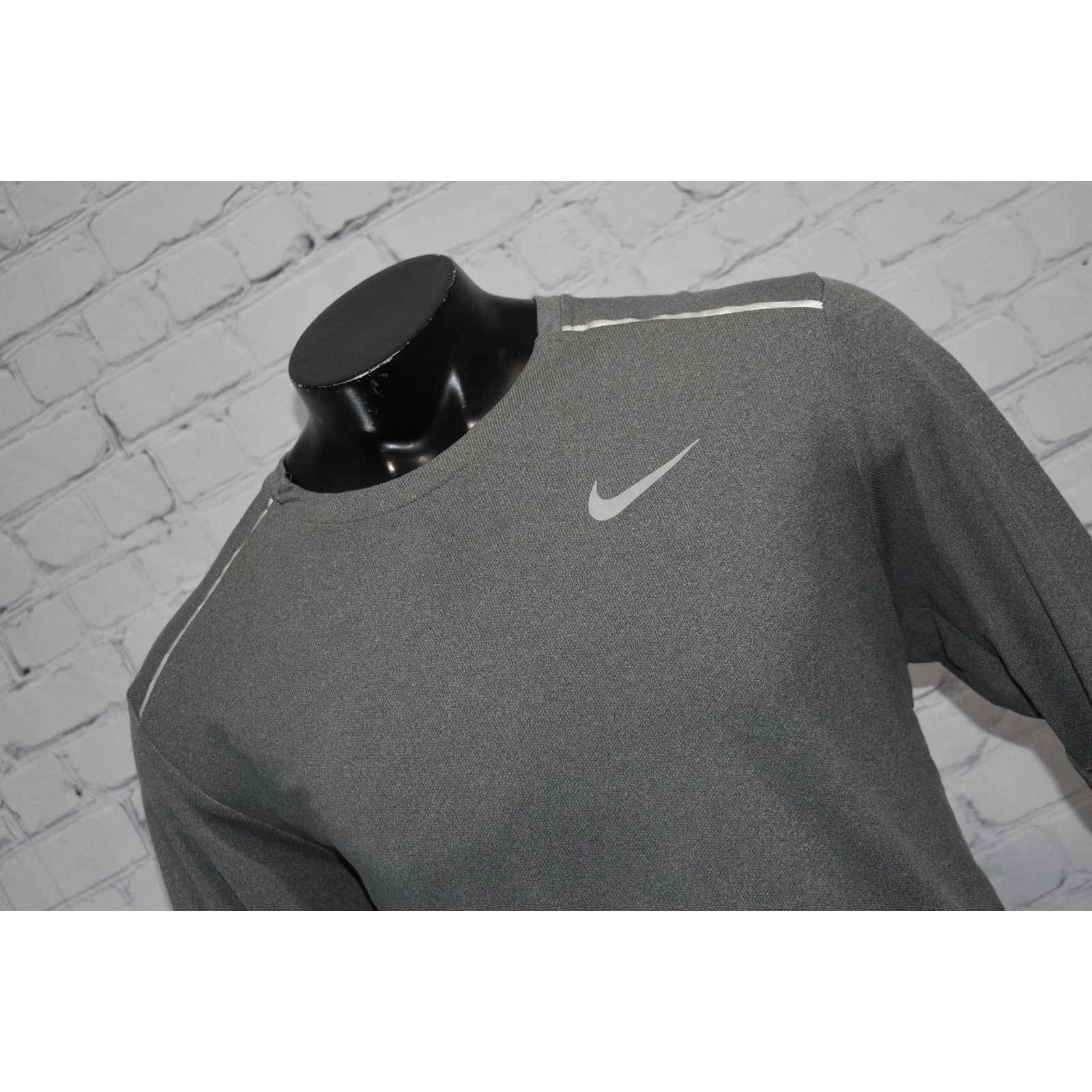 Nike Running Golf Pullover Shirt Men Size Large Dri-Fit Performance Gray
