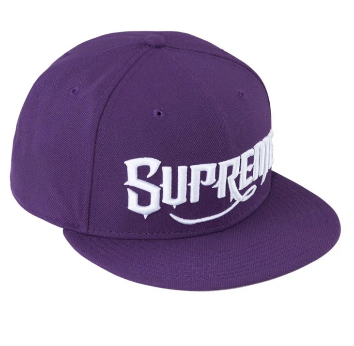 Suprême Monsieur Chapeau Cartoon New Era taille 7/5 8 violet neuf