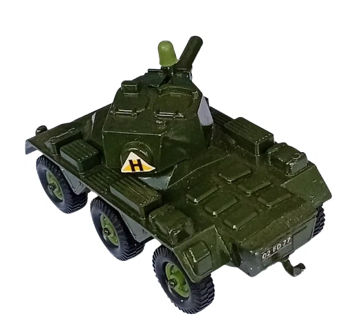 Crescent Toys SALADIN 6x6 ARMOURED CAR 1:32 Scale Vintage Diecast No.2154 - Image 4 of 4