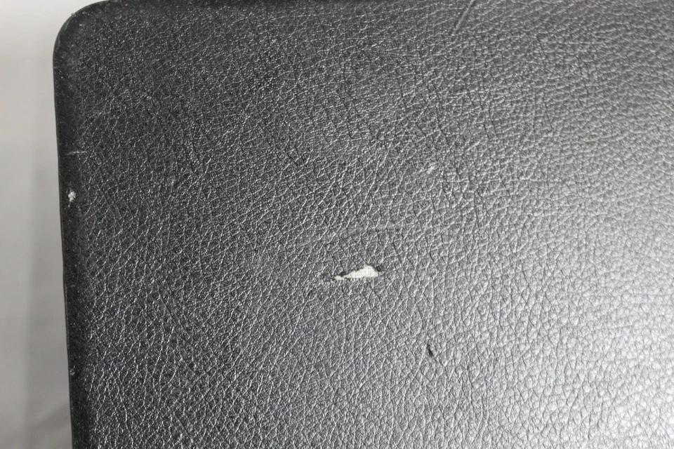 Pyle PLHRDVD90KT 9.4" Vehicle Headrest Multimedia Disc Player Kit w/Screen Cover - Image 2 of 4