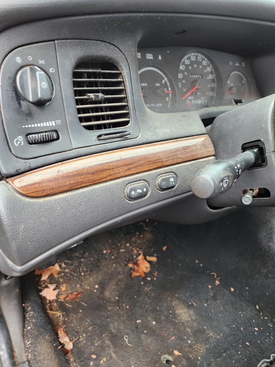 BLACK 03-11 FORD CROWN VICTORIA DRIVER SIDE LEFT DASH TRIM 3W7X