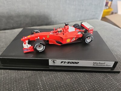 Hot Wheels Ferarri Modellauto F1-2000 Michael Schumacher