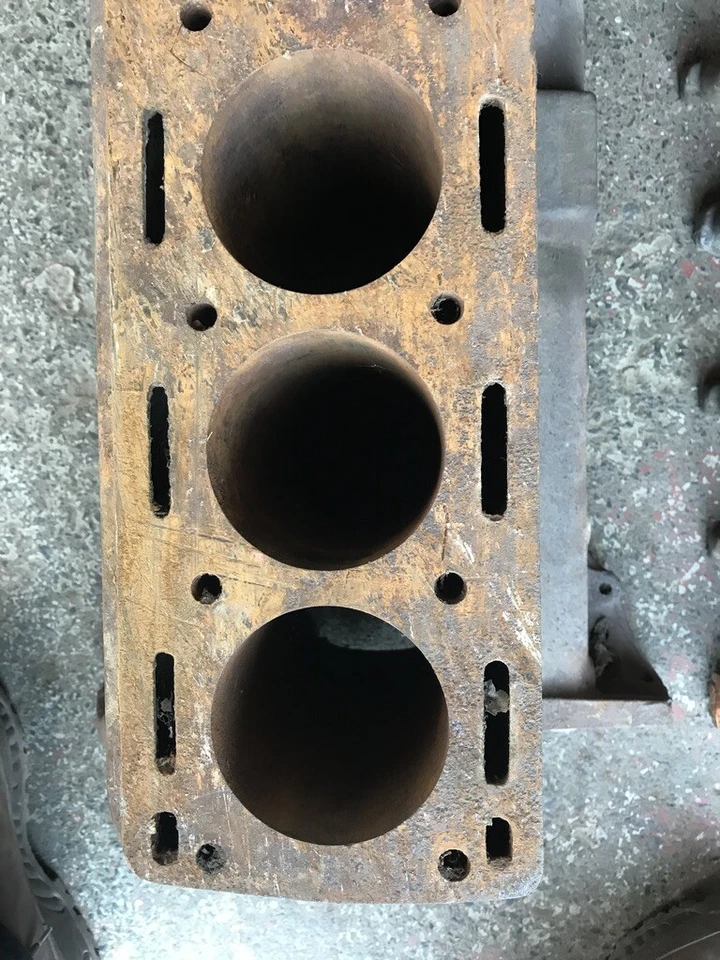 Genuine Jaguar XK120 Engine Lock. W Motor Number. C4820 Spindle Number - Image 3 of 4