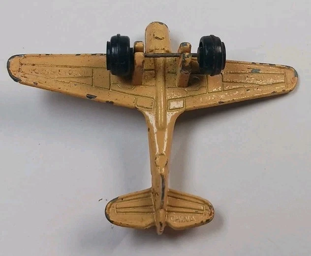 Vintage Tootsietoy US Army P40 Fighter Airplane SHIPS FROM USA - Image 4 of 4