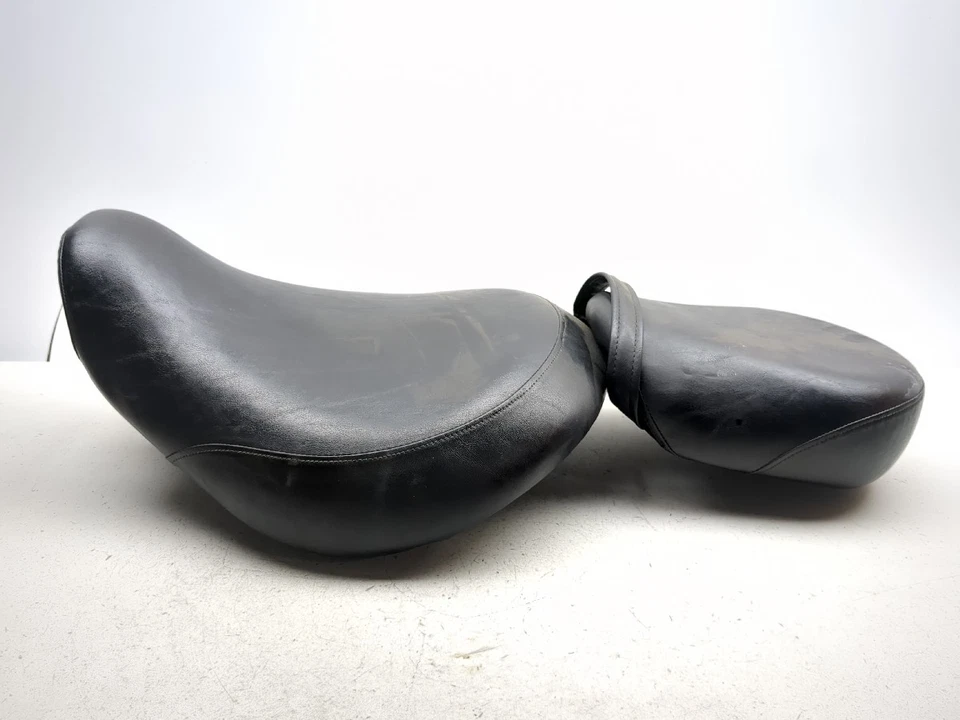 Asiento de pasajero conductor de una pieza 97-05 Honda Shadow Spirit VT1100C 77300-MAHA-000 Foto 2 de 4