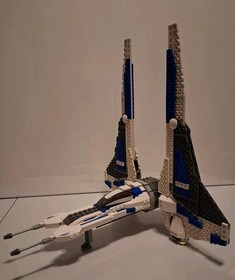 LEGO Star Wars: Pre Vizsla's Mandalorian Fighter (9525) With Manual