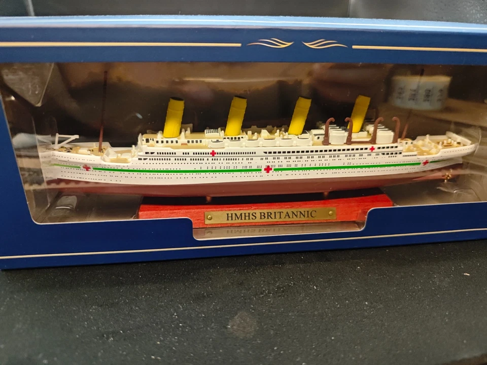 Atlas Editions - HMHS BRITANNIC Ship 7572013 Scale Model Ship Boxed & Cert (272) - Image 2 of 4