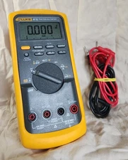 FLUKE 87V TRUE RMS Digital Multimeter With Leads