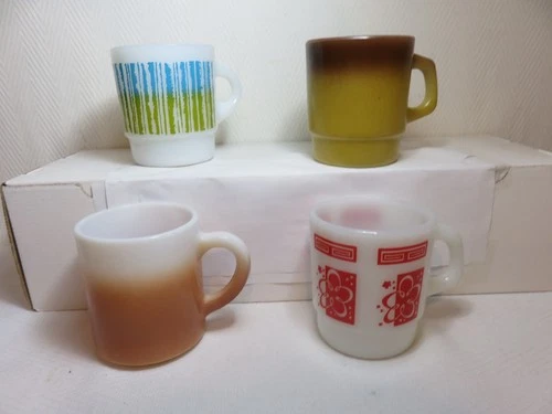4 Vtg retro assorted  milk glass  Anchor FK one unmarked coffee mugs
