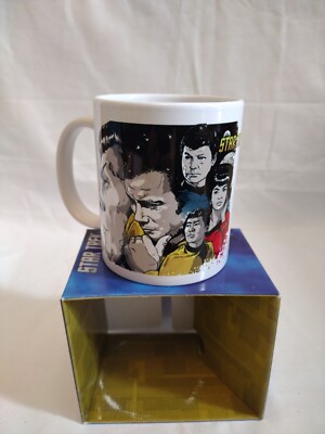 Star Trek Tasse mit Artwork von Joshua Budich / Pyramide um 2014 NEU Originalguss