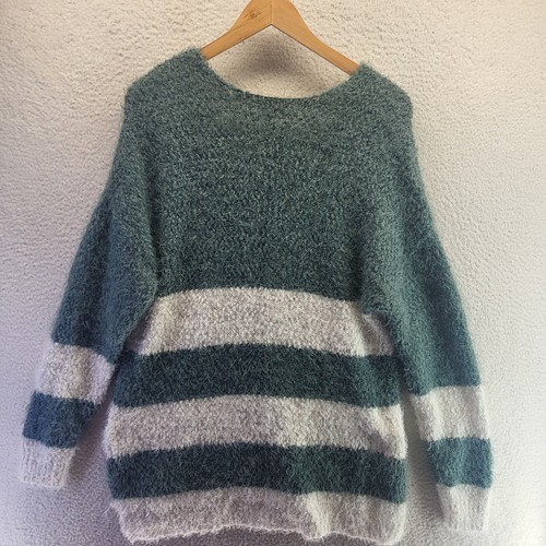 SO Sweater Womens 2XL XXL Green White Striped Fuzzy Soft Poly Pullover - Picture 14 of 14