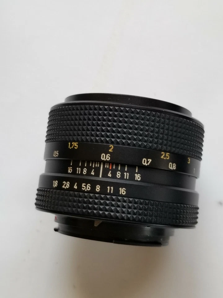 Lente Rollei HFT Zeiss Planar 50 mm f/1,8 con tapa frontal montaje QBM, como nueva Foto 3 de 4