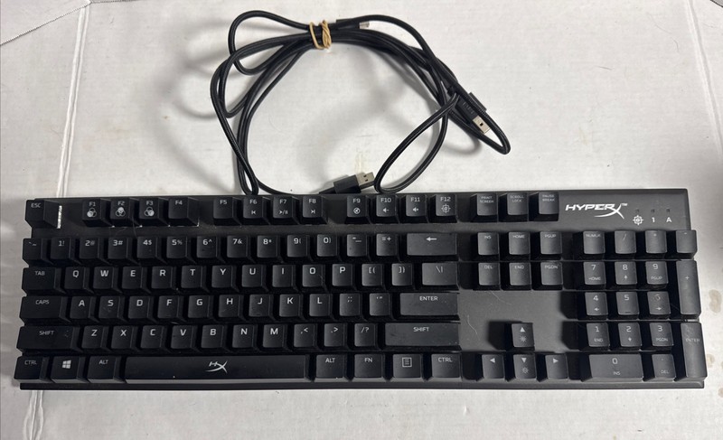 Hyper XHX-KB1SS2-US Alloy FPS RGB Mechanical Gaming Rainbow Keyboard