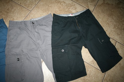 Boy's Levi's Cargo shorts size 14 Regular - Picture 3 of 3
