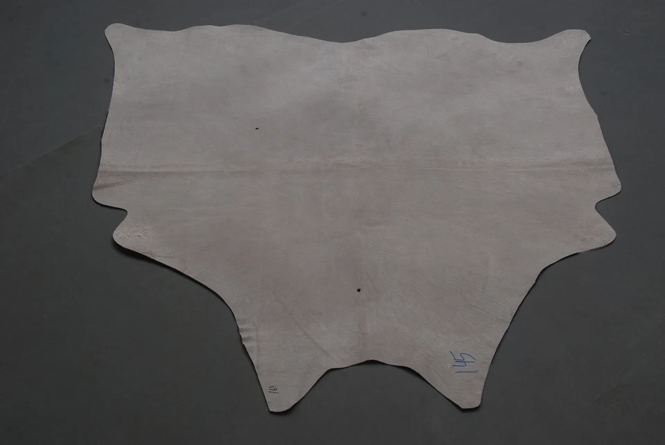 100% Original Kuhfell Teppich Bereich Skin Leder 14.38 Sq.feet (117cmx114cm) - Bild 3 von 3