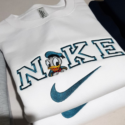 custom nike logo