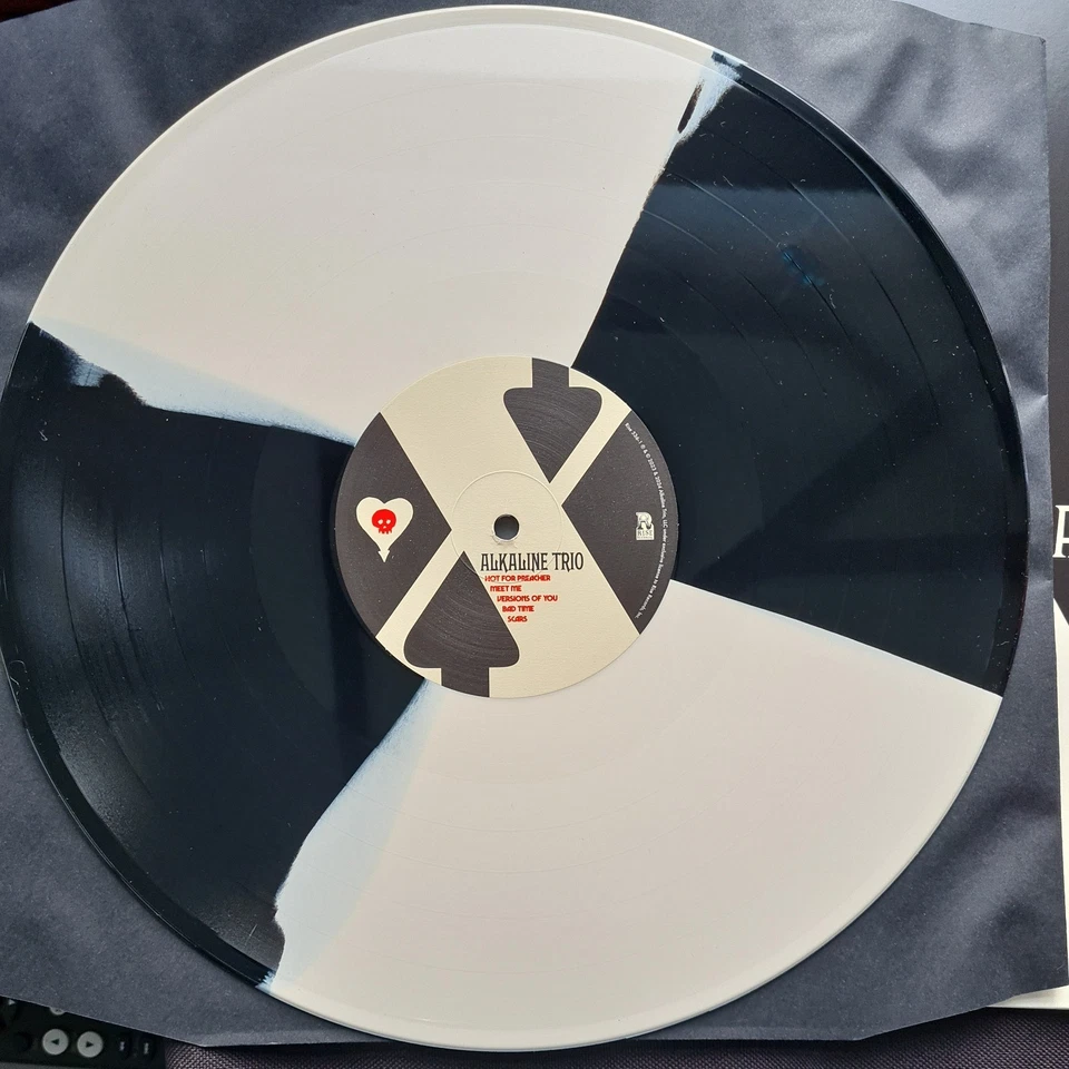 Alkaline Tro Blood Hair and Eyeballs LTD edition Black & Bone bowtie vinyl rare  - Image 3 of 4