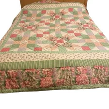 Handmade Quilt Queen Full Patchwork Carpenter Star Floral Green Pink Cottagecore