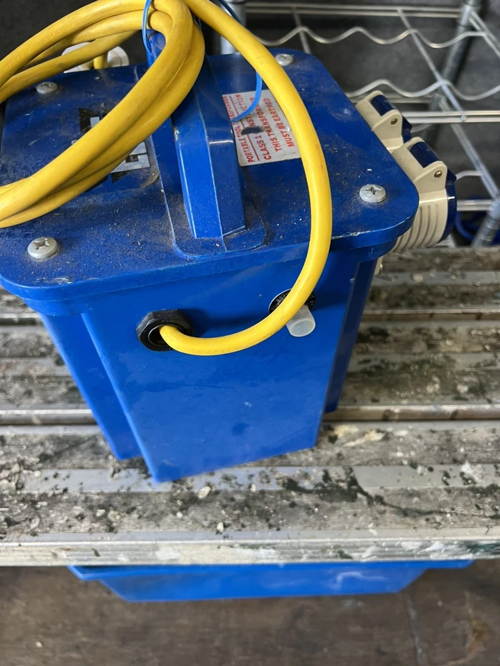 Elite 3.3kVA Step Up Transformer Power Supply - Image 4 of 4