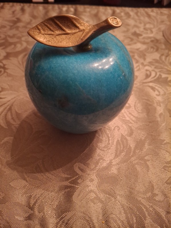 Vtg Office Home Teacher Desk Blue Apple Brass Stem 3.5" Paperweight Marble Stone