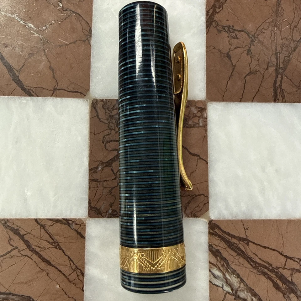 Bolígrafo Visconti Manhattan en celuloide azul-verde (*) Foto 4 de 4