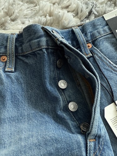 Levi 501 Jean Shorts Size 29 High Rise 100% Cotton Cut Off - Picture 3 of 8