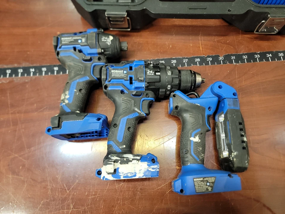 Kobalt 24V Li-Ion Cordless 3-Tool Combo Kit, Drill,  Impact Driver & Light - Image 3 of 4