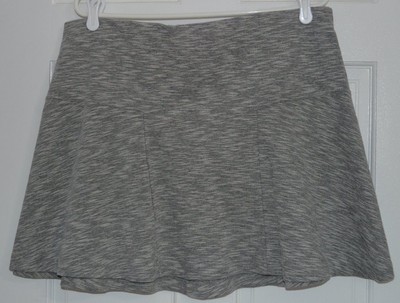 Promo Offer Old Navy size XL Gray Black White short Skirt with Elastic Waist Promo Offer Old Navy size XL Gray Black White short Skirt with Elastic Waist