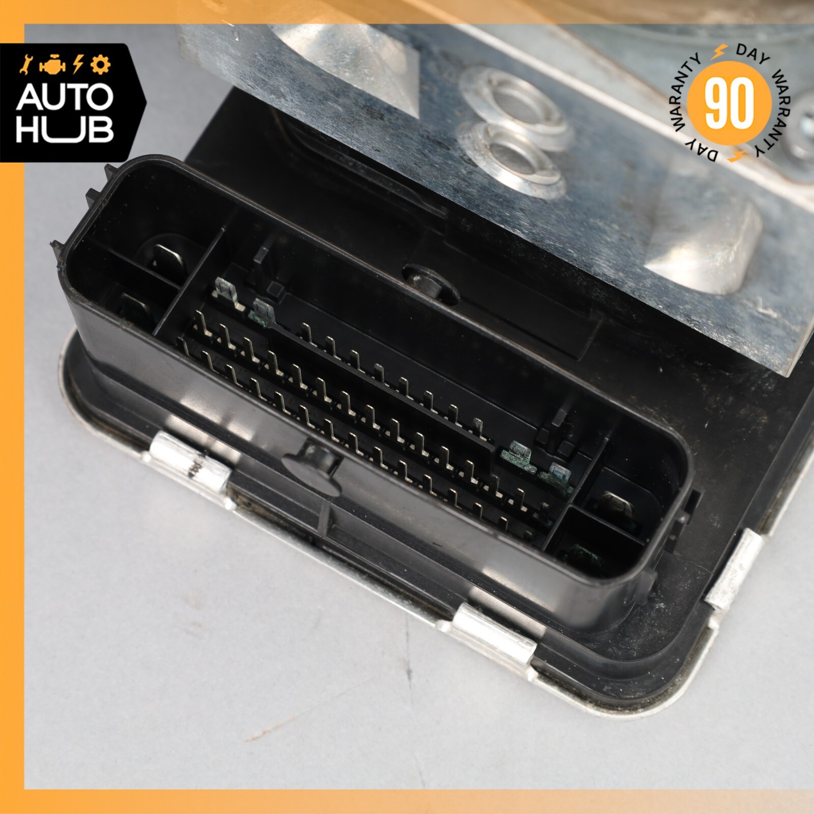 17-23 Aston Martin DB11 ABS Anti Lock Brake Pump Module HY532C405AA OEM 7k MILES