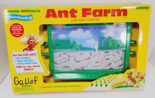 NEW Uncle Miltons Fascinating Ant Farm, w/Connectable